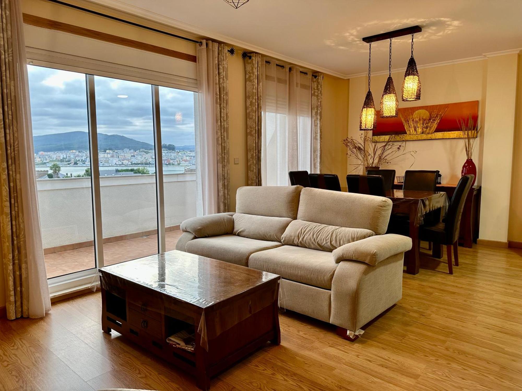 Atico Con Vistas A La Ria Y A Foz Apartment Barreiros Exterior photo